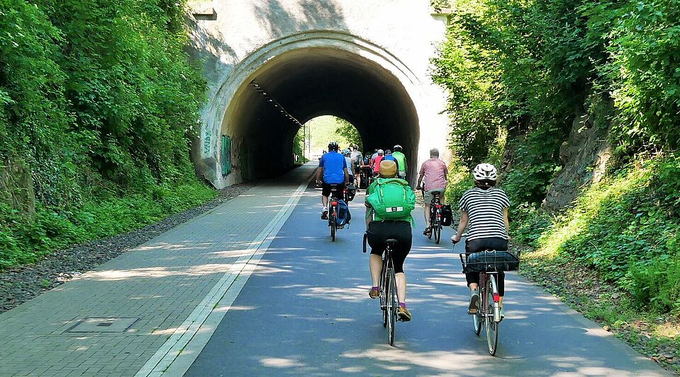 Tourengruppe des ADFC Gütersloh bei der ADFC Sternfahrt NRW Tourengruppe des ADFC Gütersloh bei der ADFC Sternfahrt NRW